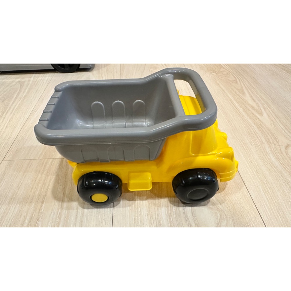 Vtech 聲光嘟嘟車三台+黃色卸貨車+贈送玩具-細節圖2