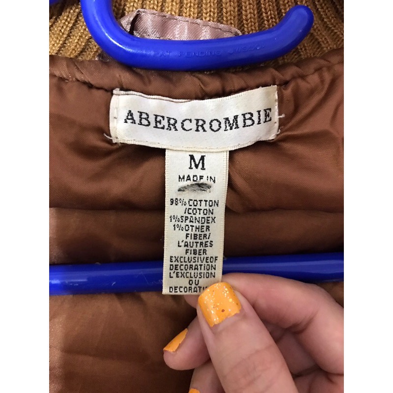 Abercrombie&fitch翻領立領鋪棉亮面菱格紋短版鋪棉外套-細節圖7
