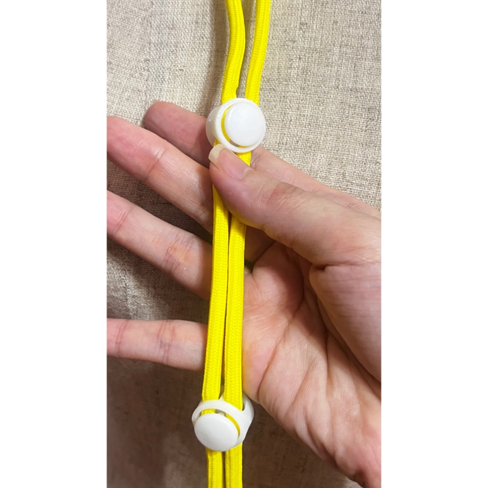 商品狀態全新/只有一個/不撞款/精美且可愛/大人小孩都可用的款式  皮卡丘寶可夢毛絨公仔多功能手機背夾小錢包吊飾可調節斜-細節圖6