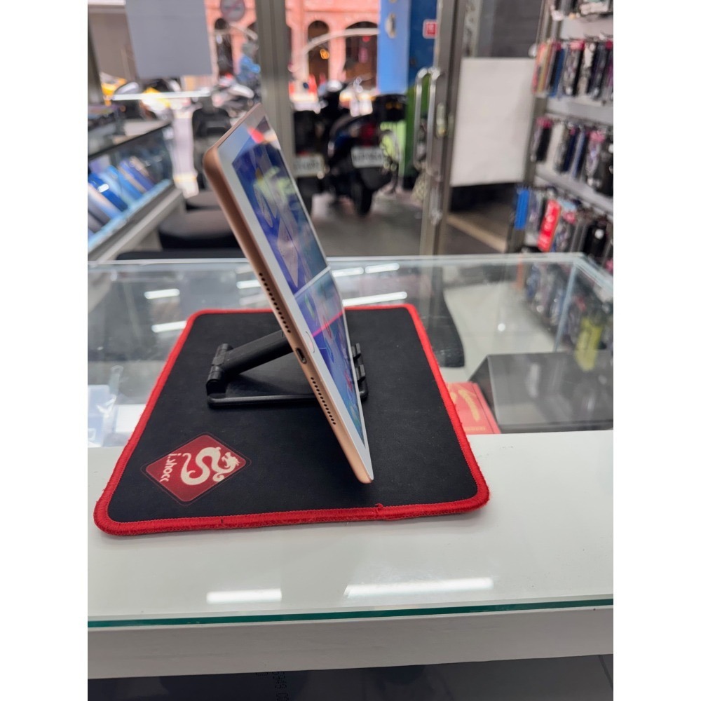 二手精品 Apple iPad 8 10.2 吋 128G WiFi 玫瑰金色 無盒裝 贈充電組 保護貼及皮套-細節圖5