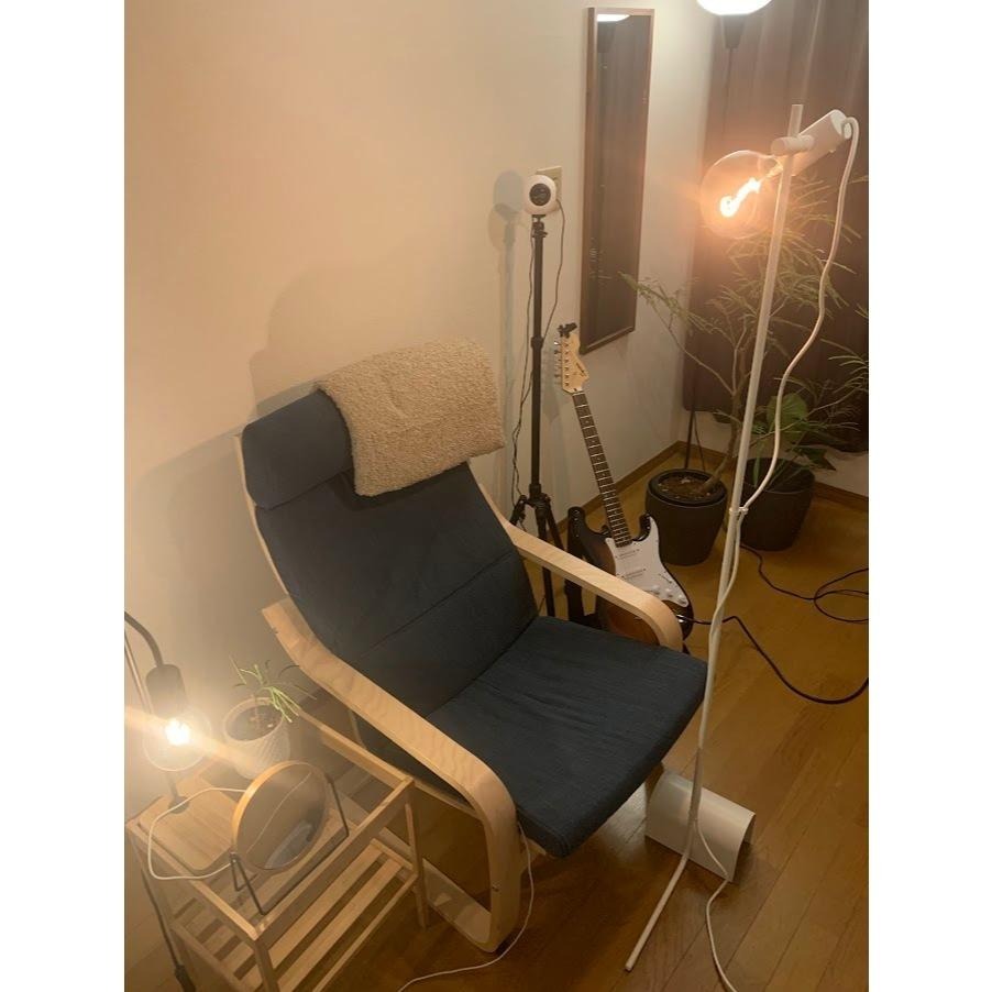 IKEA未拆封絕版品  HÅRSLINGA 落地燈 不佔空間 好移動 極簡風 現代感 白色落地燈-細節圖3