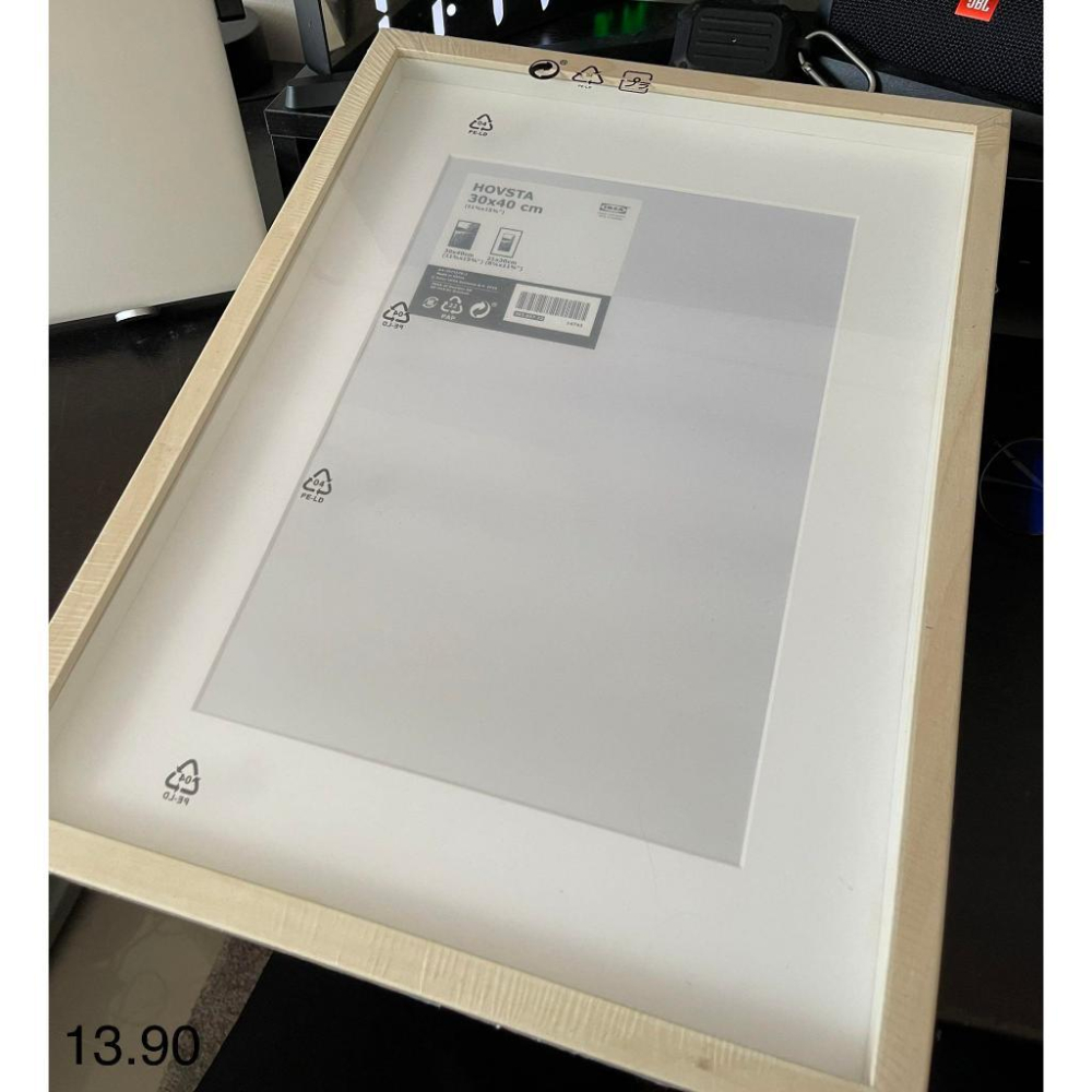 IKEA全新品代購 HOVSTA 相框 貼皮相框 30x40公分 相片框 北歐相框 簡約相框 畫框 裝飾 相框掛牆-細節圖3