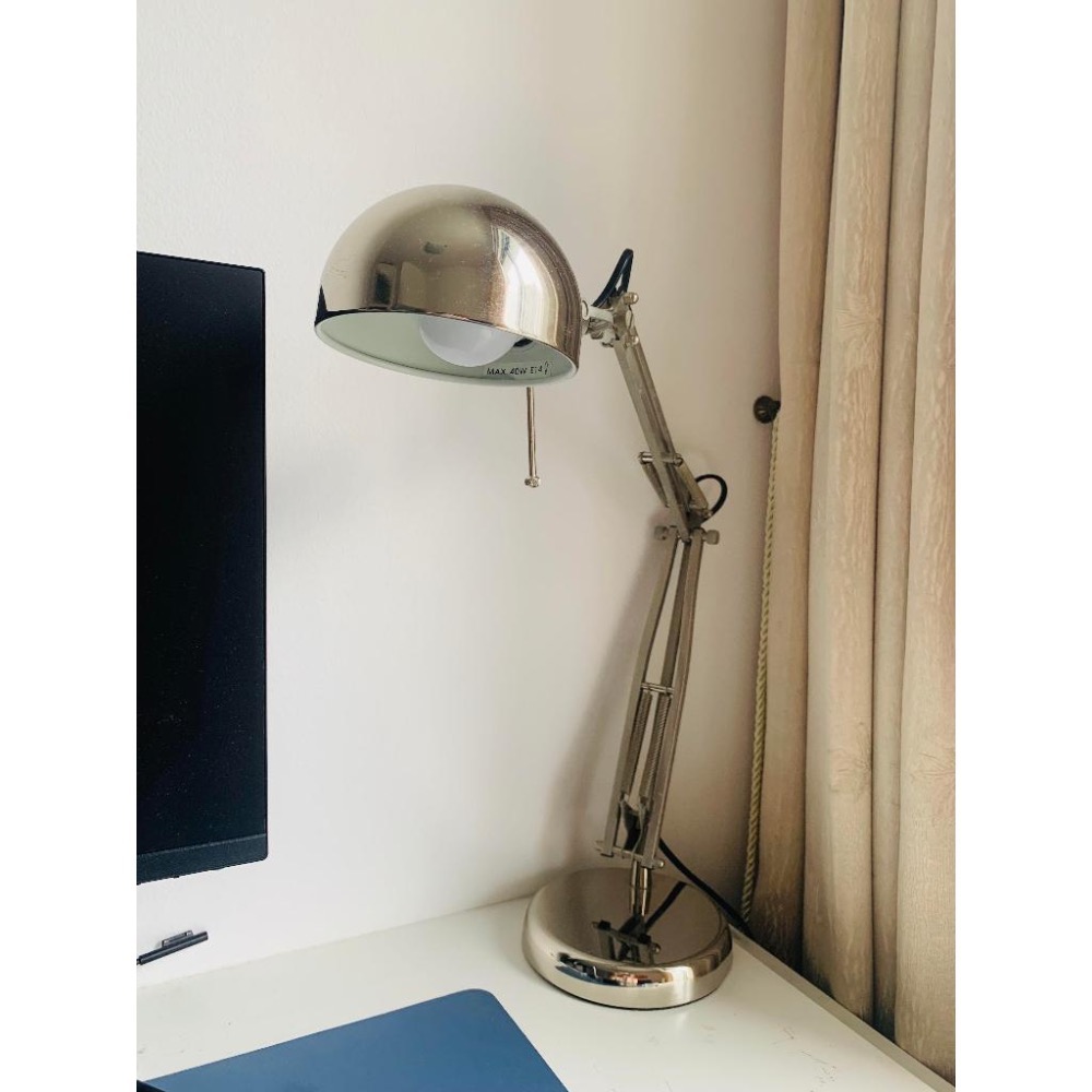 IKEA正品 米色 FORSÅ /FORSA 鍍鎳工作燈 鋼質工作燈 LED 檯燈 桌燈 桌燈 閱讀燈 工作燈-細節圖5