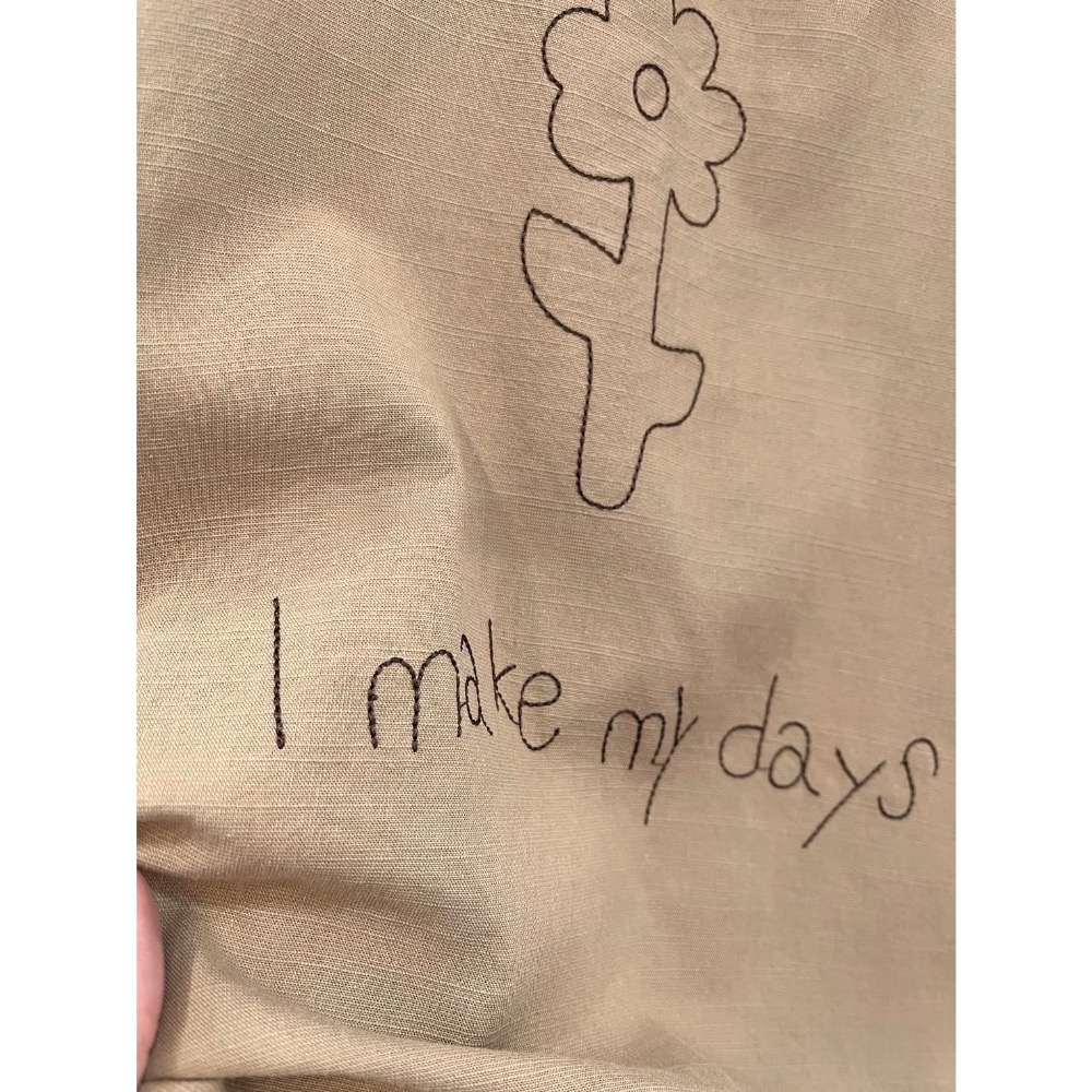 🇰🇷韓國I make my days 手繪感刺繡上衣-細節圖2