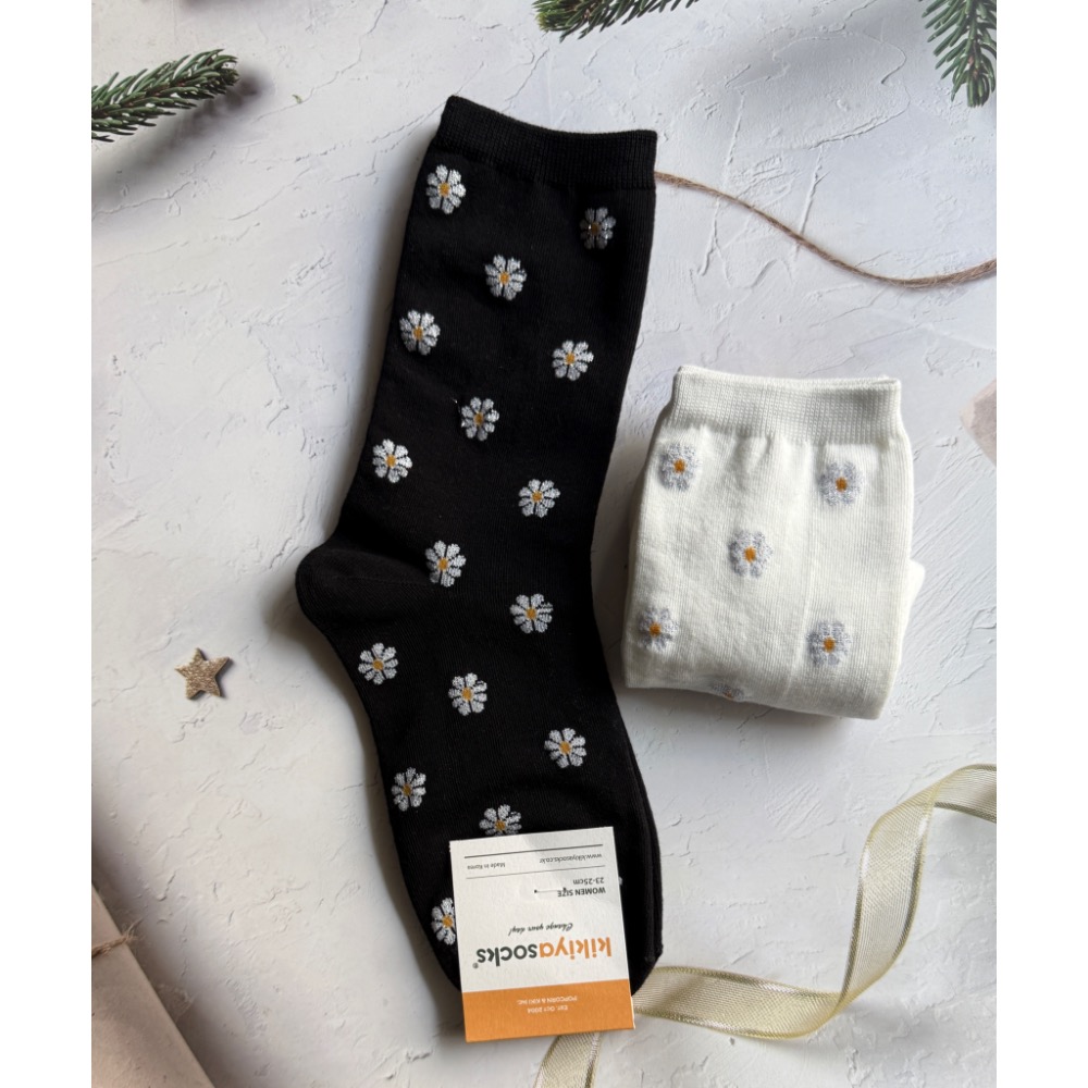 🇰🇷《現貨》韓國製閃耀雛菊系列中筒襪🧦-細節圖6