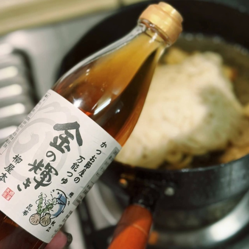 預購)🇯🇵日本媽媽們已經口碑認證！百年柳屋本店．煮什麼都好吃！金の輝濃縮高湯汁360ml-細節圖2