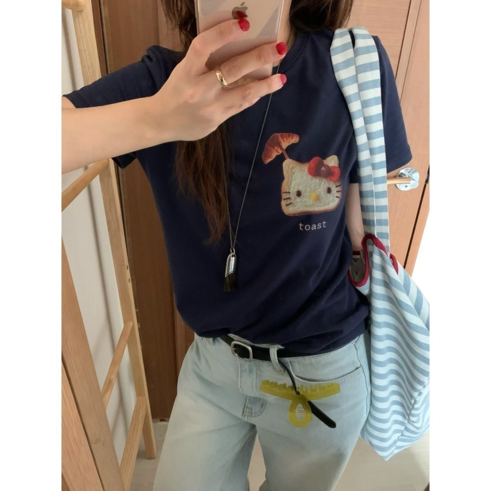 ＞KITTY貓吐司＜插著可頌麵包傘短袖2色-細節圖5