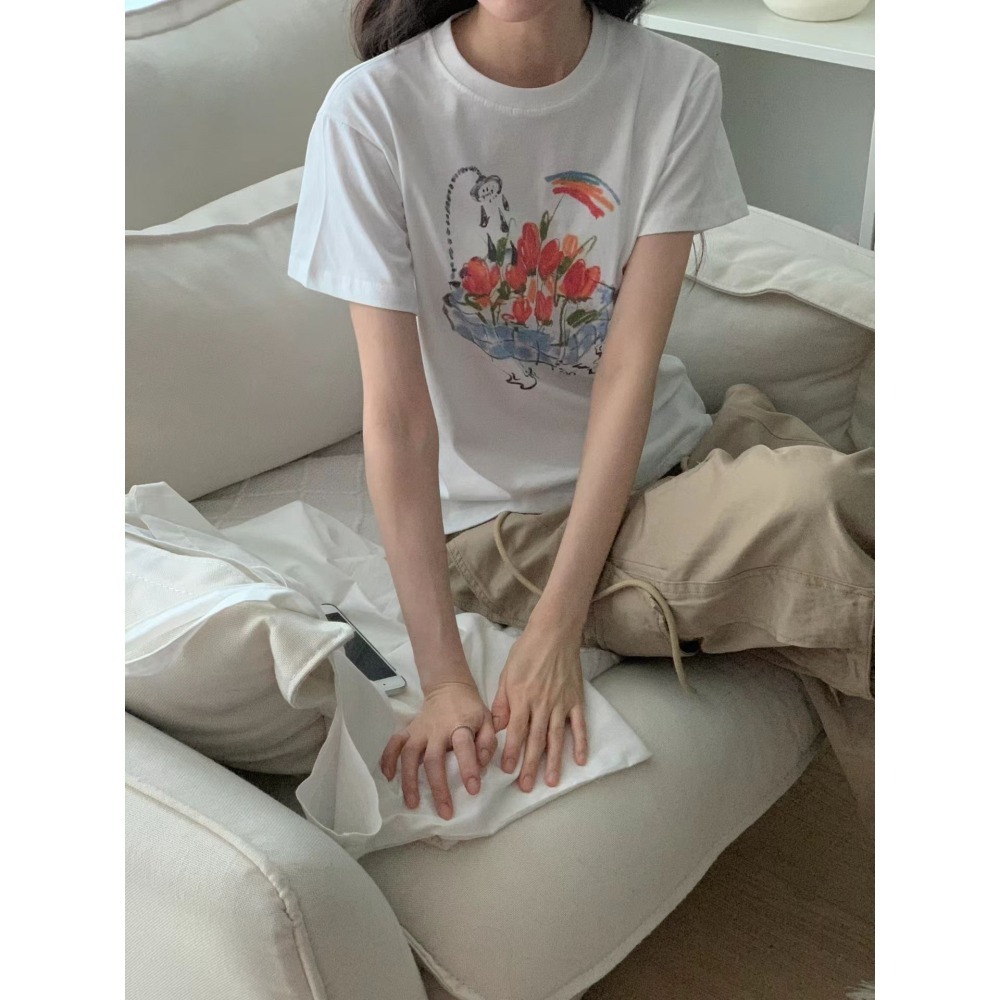 ＞手繪鬱金香＜版型正常短袖2色-細節圖3