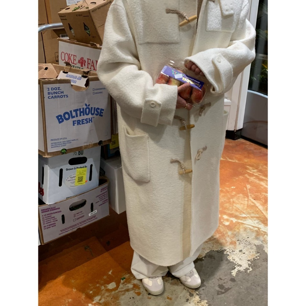 牛角扣連帽羊毛大衣