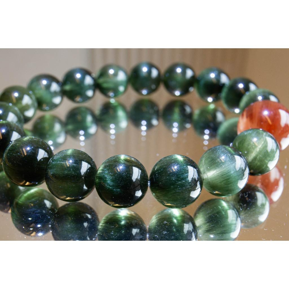 【貓眼綠髮晶】11.6mm搭配14mm紅兔毛主珠✨事業招財必備｜旺正財與貴人運｜溫潤絲絨質感｜現貨實拍｜晶心書蘊-細節圖8