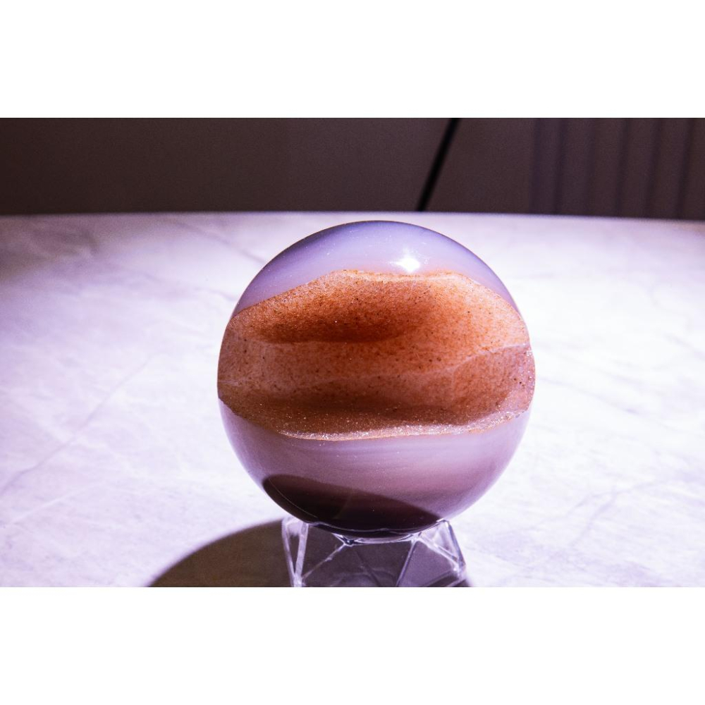 【黃金聖域】巴西軟糖鈦晶球89mm✨669g重磅標本｜砂糖二次結晶｜極致滿礦順髮火彩｜招財鎮宅轉運水晶｜辦公擺件收藏-細節圖2