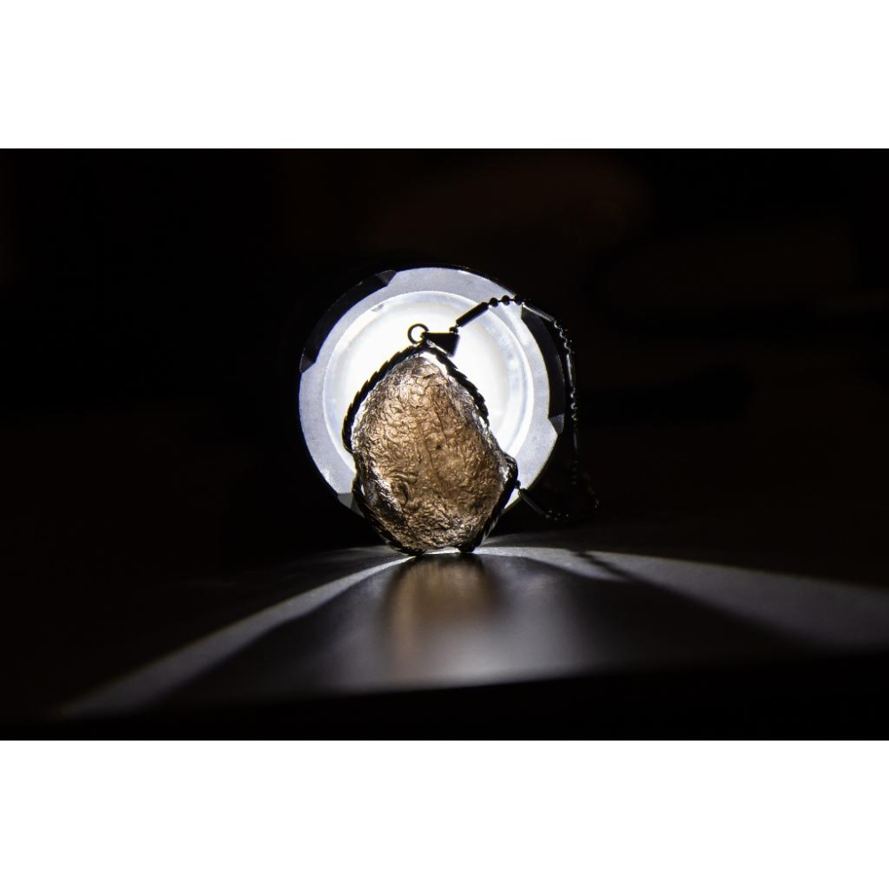 【天狼星之光】亞利桑那隕石墜飾15.4g✨如意寶珠Cintamani｜925銀精工包邊｜最高震頻淨化與顯化力量｜靈魂覺醒-細節圖5