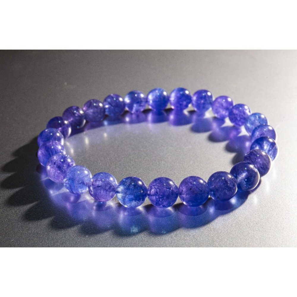【海洋靈氣】頂級丹泉石手鍊7.5mm✨坦桑石｜極致深靛藍寶石光澤｜開發直覺與提升頻率｜啟動眉心輪與頂輪｜晶心書蘊-細節圖5