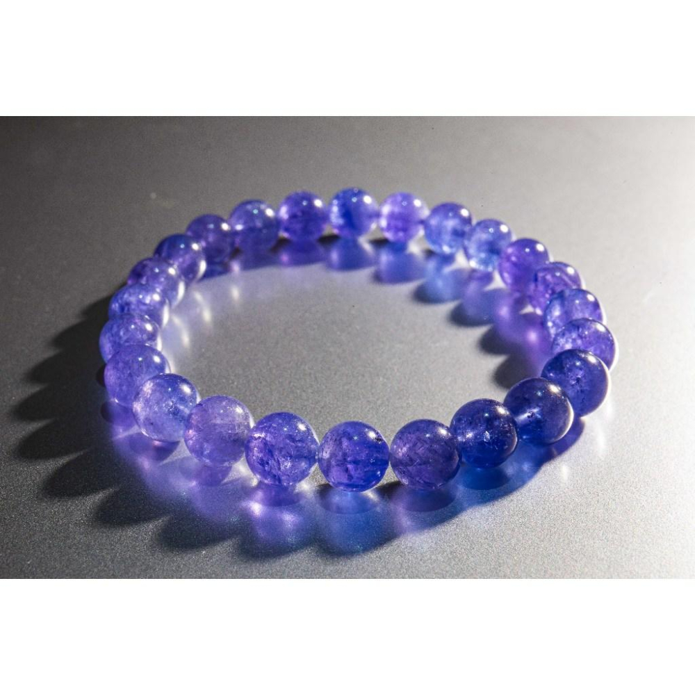 【海洋靈氣】頂級丹泉石手鍊7.5mm✨坦桑石｜極致深靛藍寶石光澤｜開發直覺與提升頻率｜啟動眉心輪與頂輪｜晶心書蘊-細節圖8