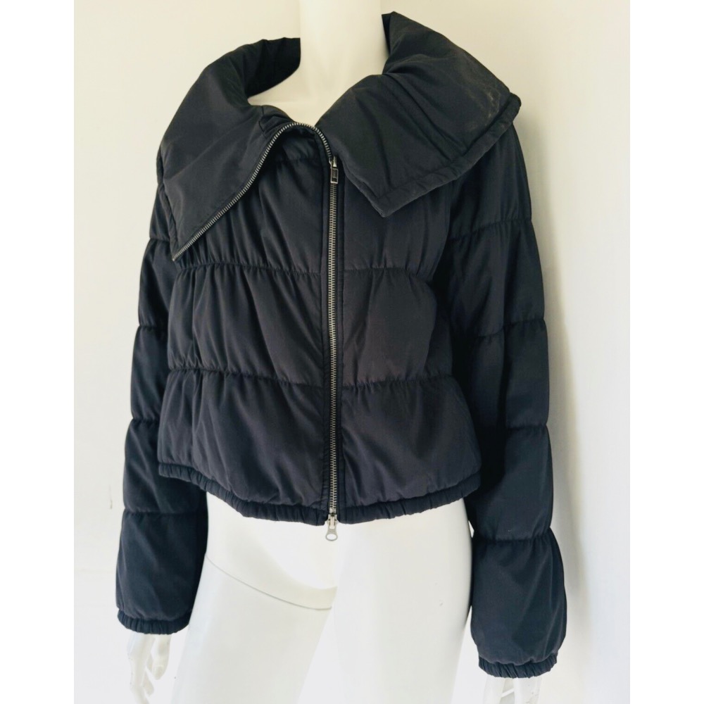 BCBG 黑色鋪棉澎澎造型保暖短版外套 S-細節圖2