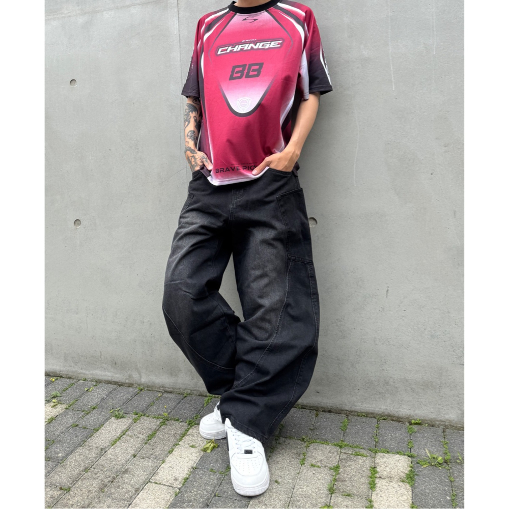 843口袋剪裁彎刀牛仔褲 牛仔長褲 男女皆可穿  oversize 男裝 工裝 女裝 褲子 錐形褲 繭型褲 彎刀褲-細節圖8