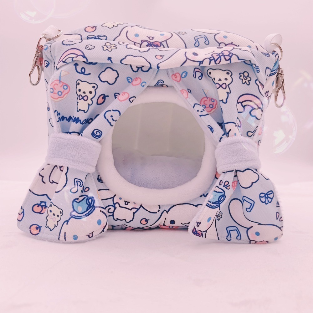 藍色窗簾大耳狗