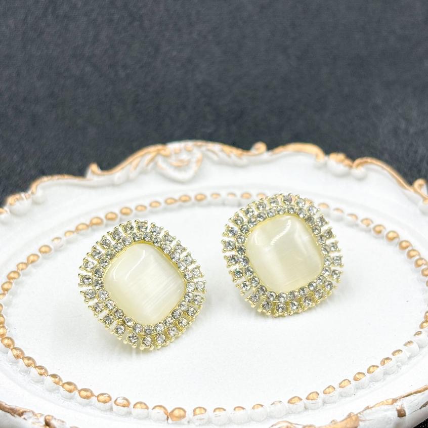 ｜原野生活CWhisper｜現貨貓眼 閃鑽 耳針 耳飾 耳釘 耳環 耳鉤-細節圖2