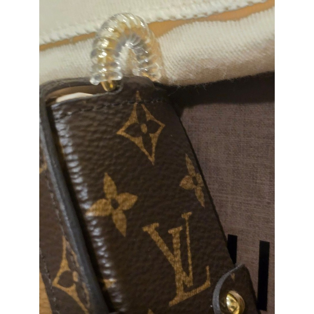LOUIS VUITTON M67873 VERTICALTRUNK POCHETTE經典 Reverse帆布硬殼斜背包-細節圖7