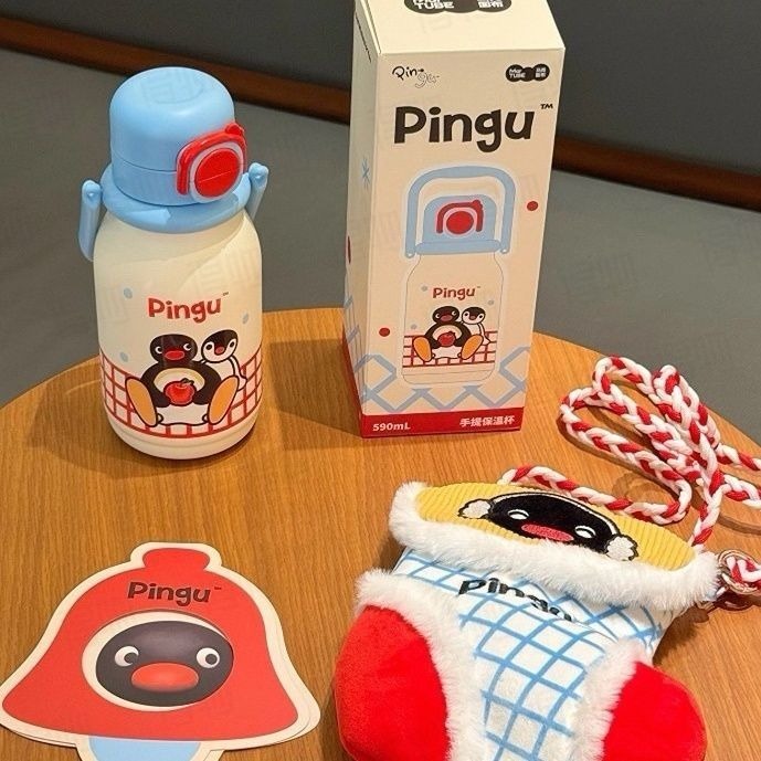 馬克圖布Pingu 企鵝家族 保溫杯杯套 小包16+13.5公分 背帶長60公分-細節圖3