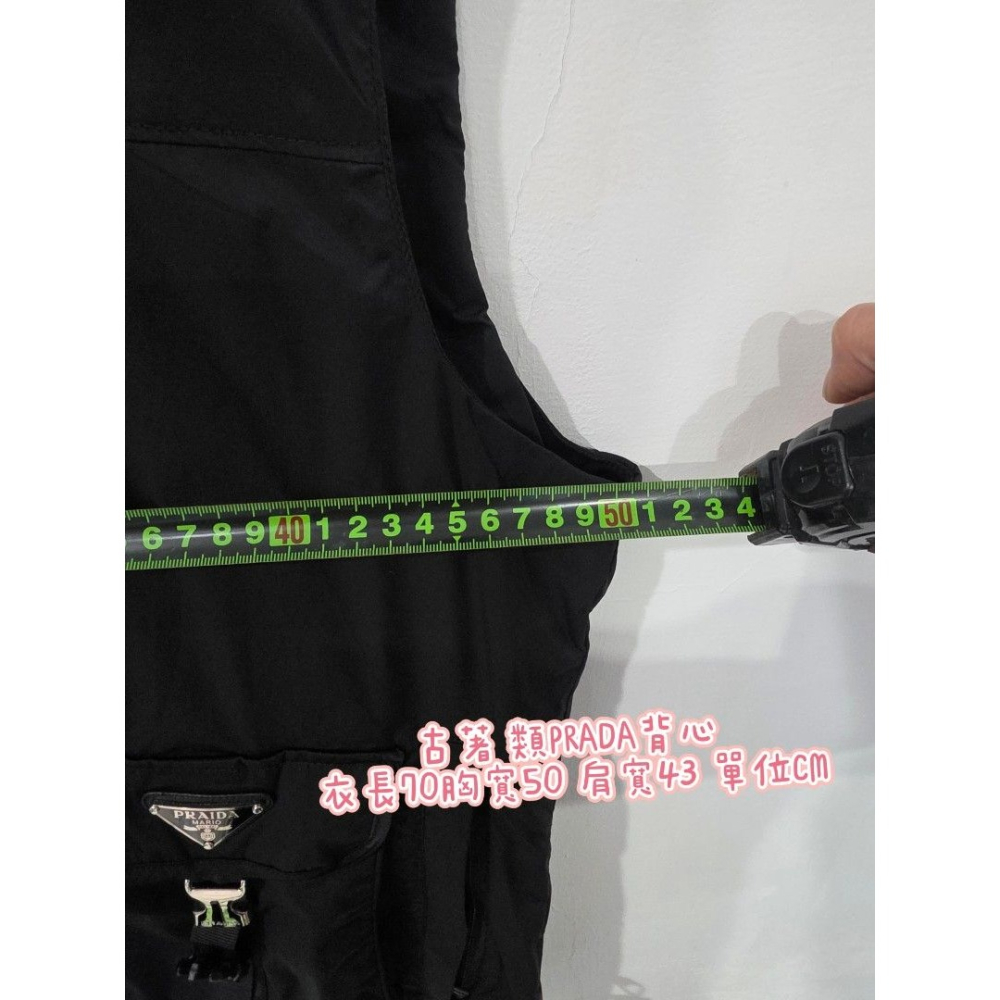 古著 類PRADA背心 衣長70胸寬50 肩寬43 單位CM-細節圖6