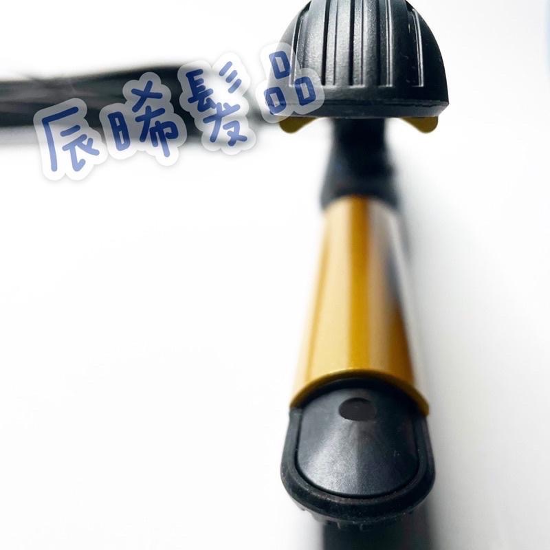 ✝️辰晞髮品✝️ AKITZ KERATINER 韓國原裝 圓弧陶瓷離子夾 C型夾AT-01v Ak離子夾 三角離子-細節圖2