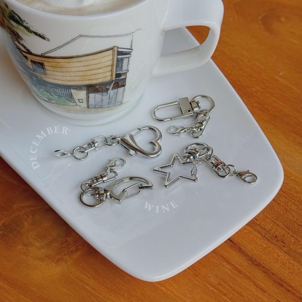 Dec.wine_【追星必備】透明小吊飾掛扣｜星星/月亮/愛心｜追星娃娃控必收｜可替換吊飾頭｜小卡娃娃配件｜萌系收集神器-細節圖3