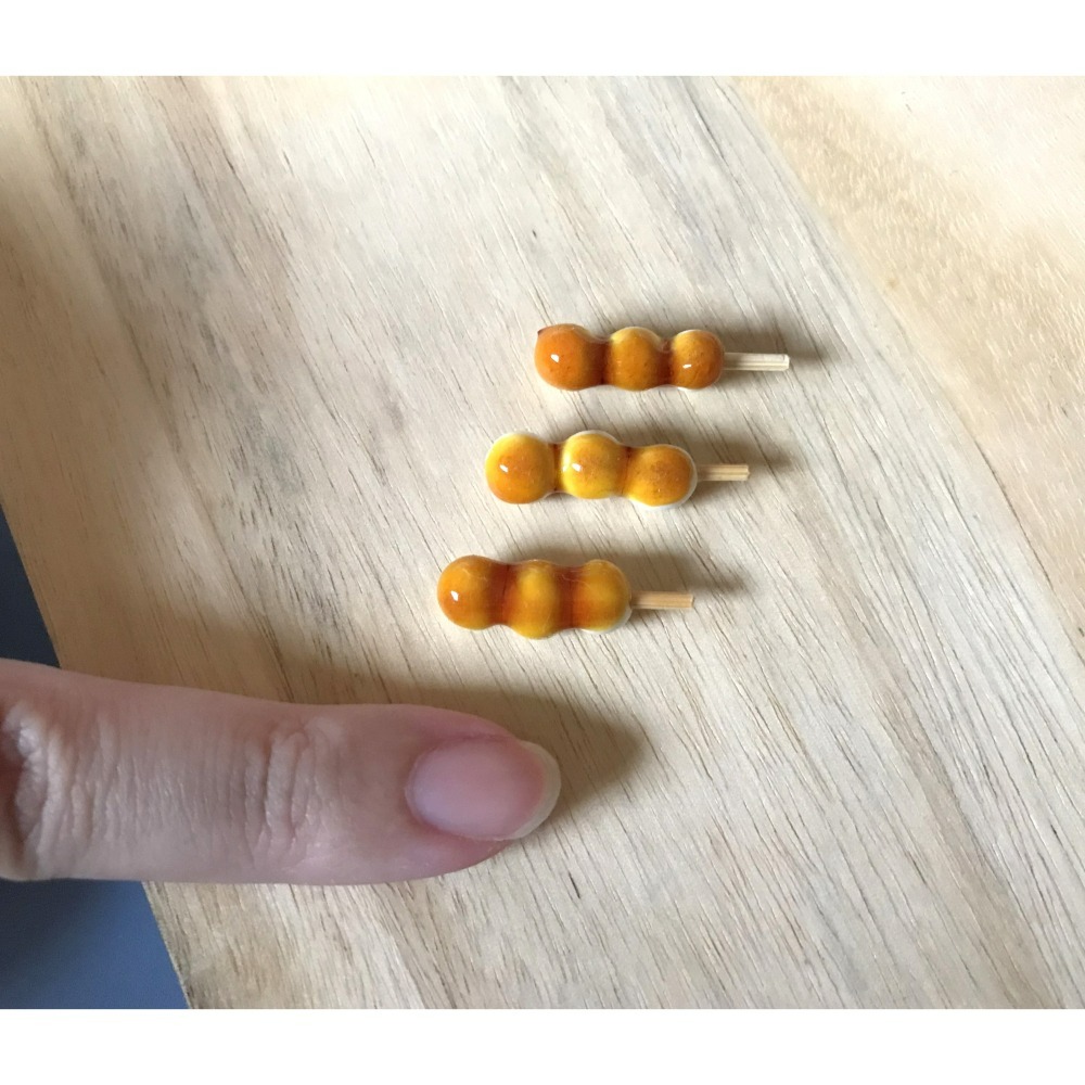 【二諾手作】黏土製迷你日式糰子 三色糰子 紅豆泥糰子 醬油糰子 袖珍模型 仿真甜點-細節圖4