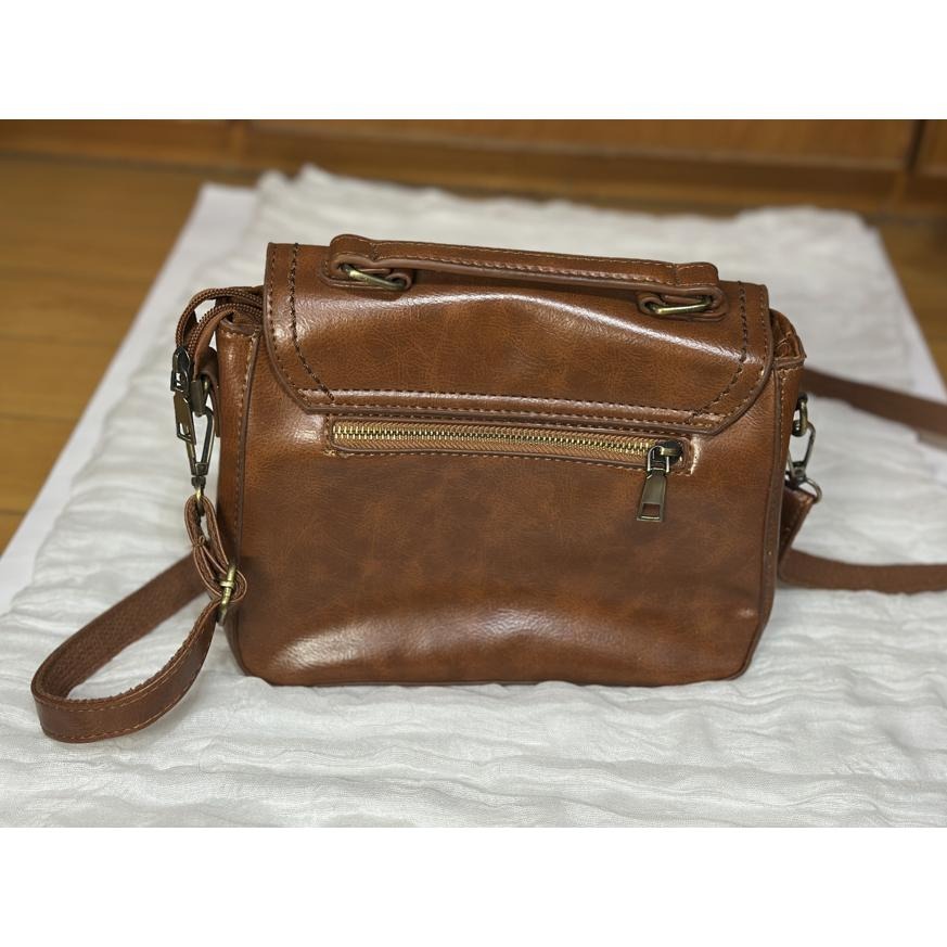 小容量斜背包 棕色包 氣質小包 皮質包包 單肩包 手提包 學院風 文青風-細節圖2