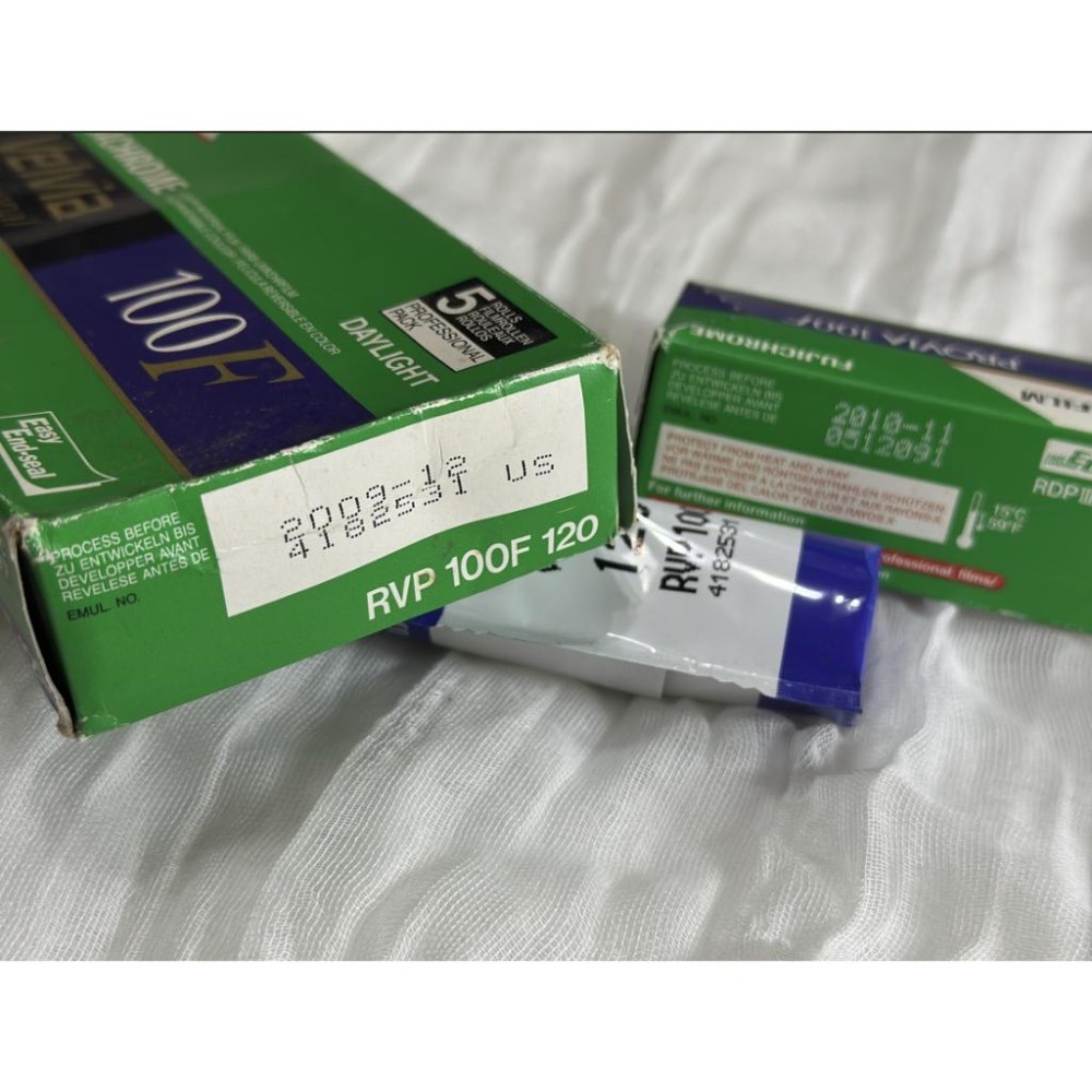 (過期2009-2010年) 富士Fujichrome Provia 100F RDP3  正片底片 彩色正片 銀鹽-細節圖5