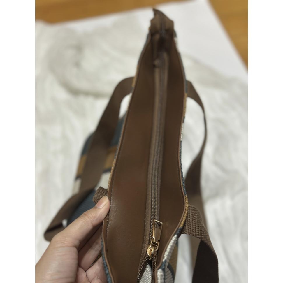 通勤大包包 編織包 氣質肩背包 條紋撞色包包 大容量 媽媽包 附兔子吊飾-細節圖4