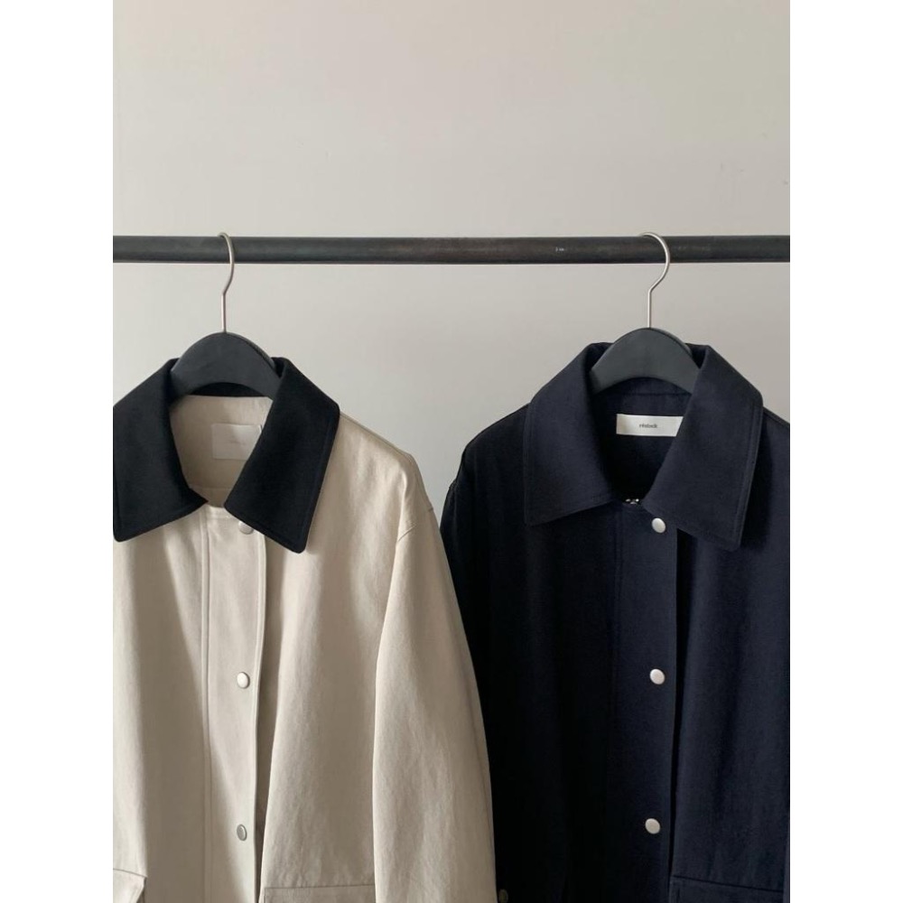 [25W1116]🇰🇷正韓空運(最後現貨)/韓國代購/秋冬新品/挺版撞色翻領中長版風衣外套-細節圖8