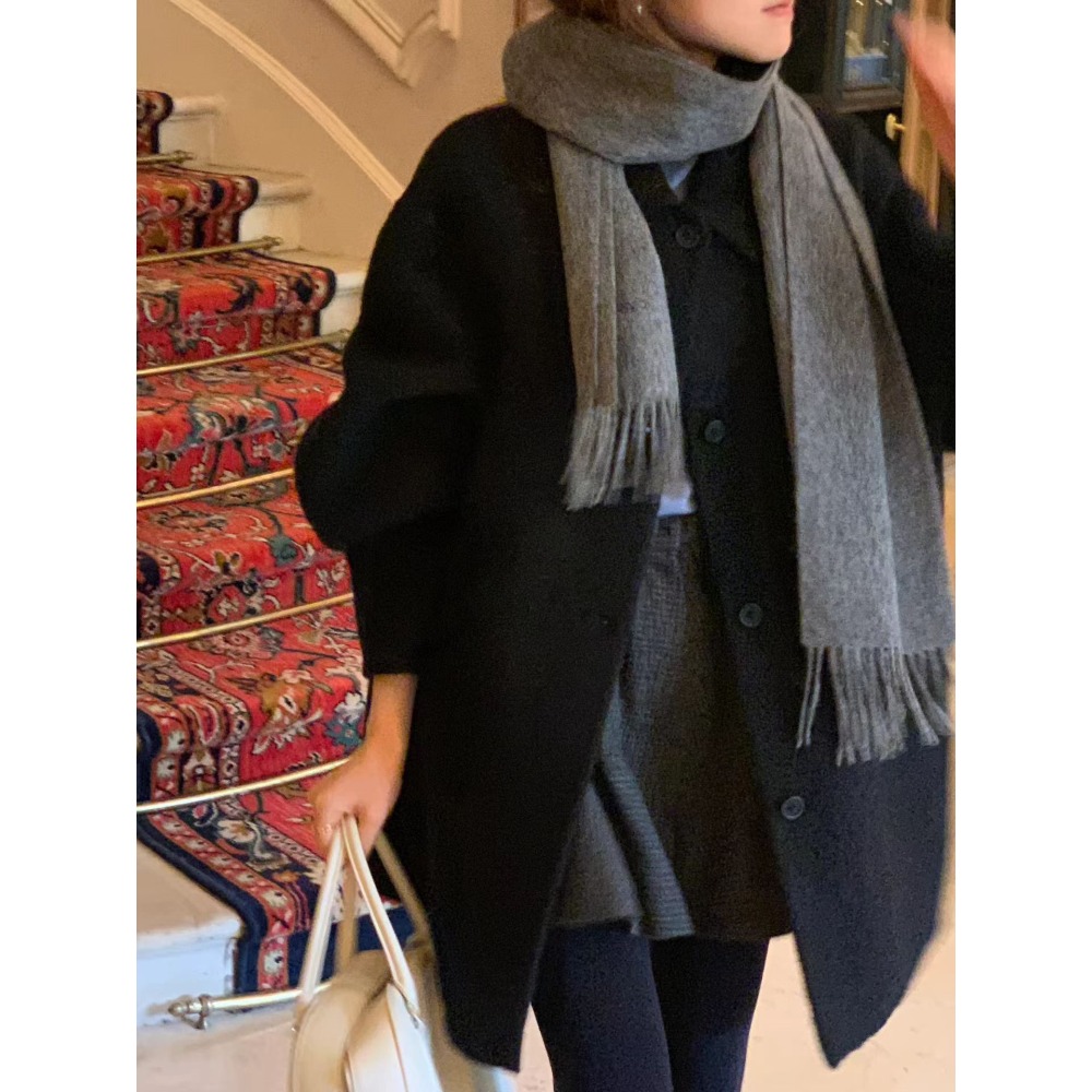 [25F1014]🇰🇷正韓空運(現貨+預購)/韓國東大門APM/秋冬新品/ OUNCE柔軟不扎膚素色流蘇羊毛圍巾（八色）-規格圖10