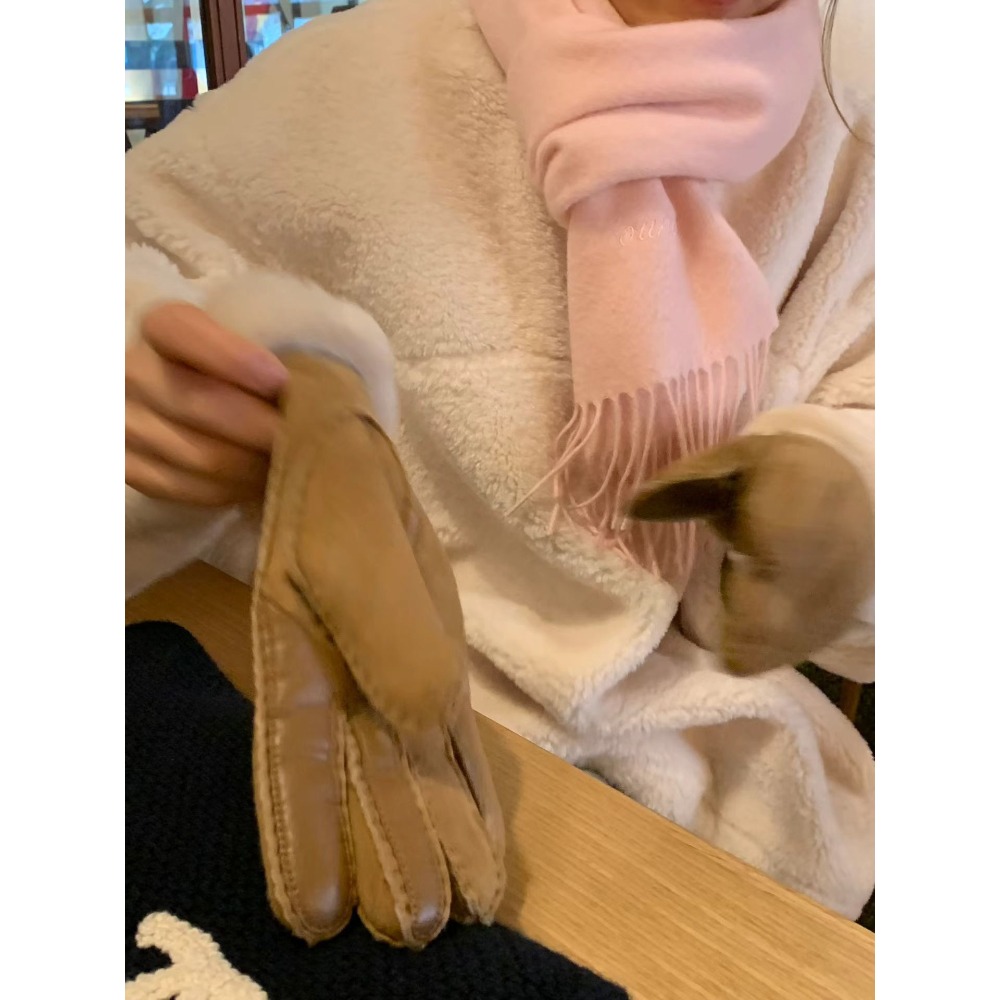 [25F1014]🇰🇷正韓空運(現貨+預購)/韓國東大門APM/秋冬新品/ OUNCE柔軟不扎膚素色流蘇羊毛圍巾（八色）-規格圖10