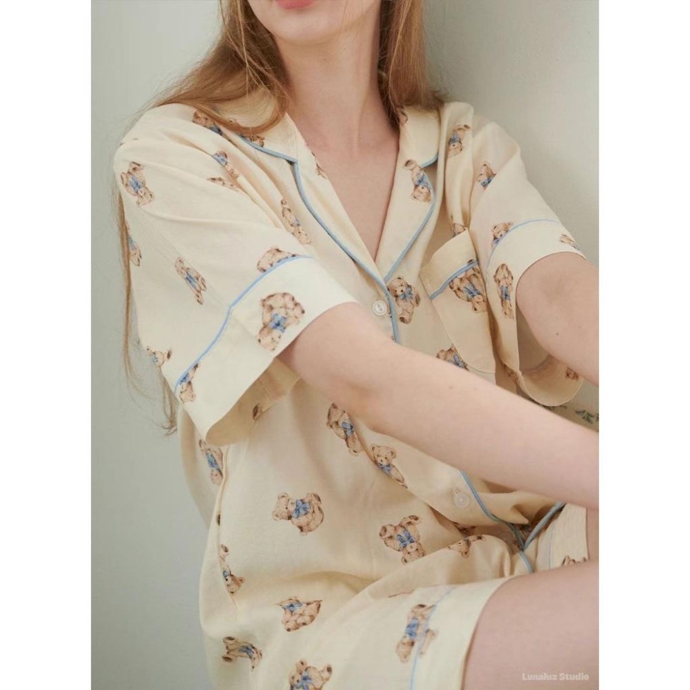 [25S0705]🇰🇷正韓(現貨)/韓國代購/春夏新品/lunaluz <質感家居> 可愛小熊撞色鑲邊兩件式睡衣-細節圖3