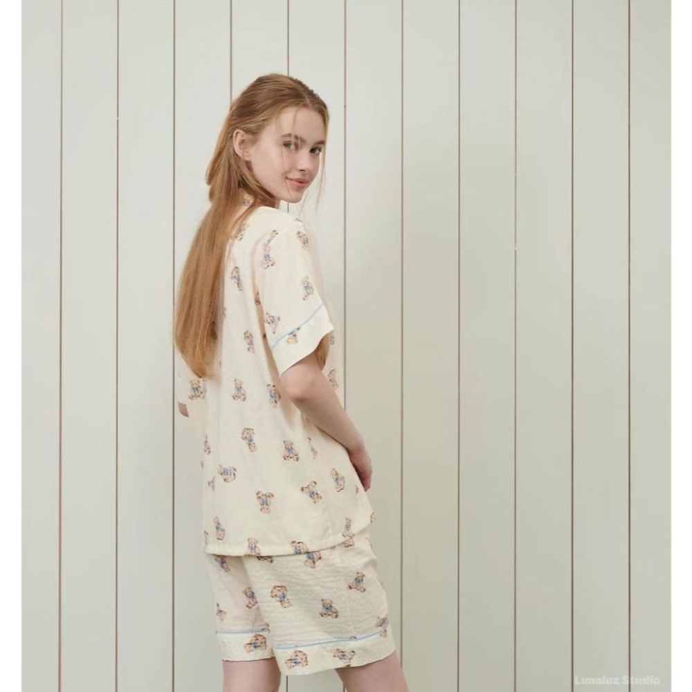 [25S0705]🇰🇷正韓(現貨)/韓國代購/春夏新品/lunaluz <質感家居> 可愛小熊撞色鑲邊兩件式睡衣-細節圖8