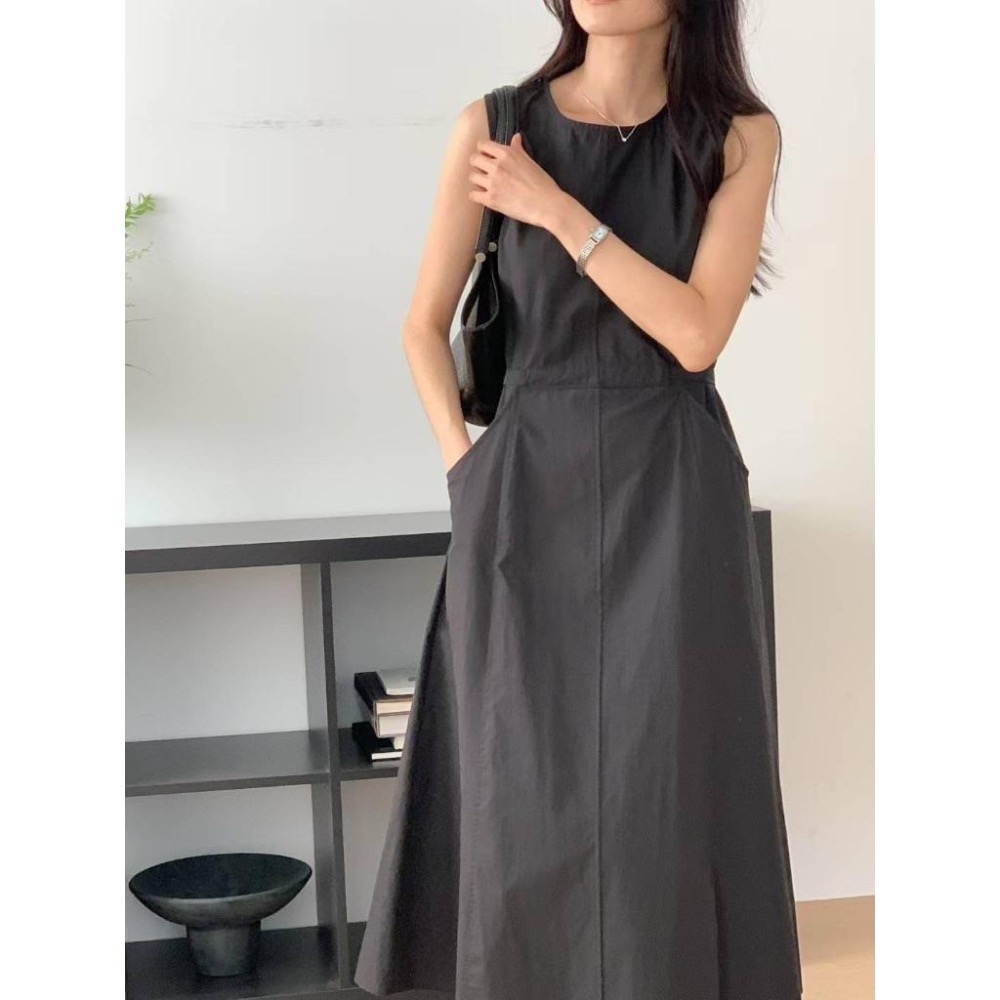 [25S0717]🇰🇷正韓空運(現貨+預購)/韓國代購/春夏新品/不挑身形一件式涼感修身剪裁連身裙(三色)-細節圖2