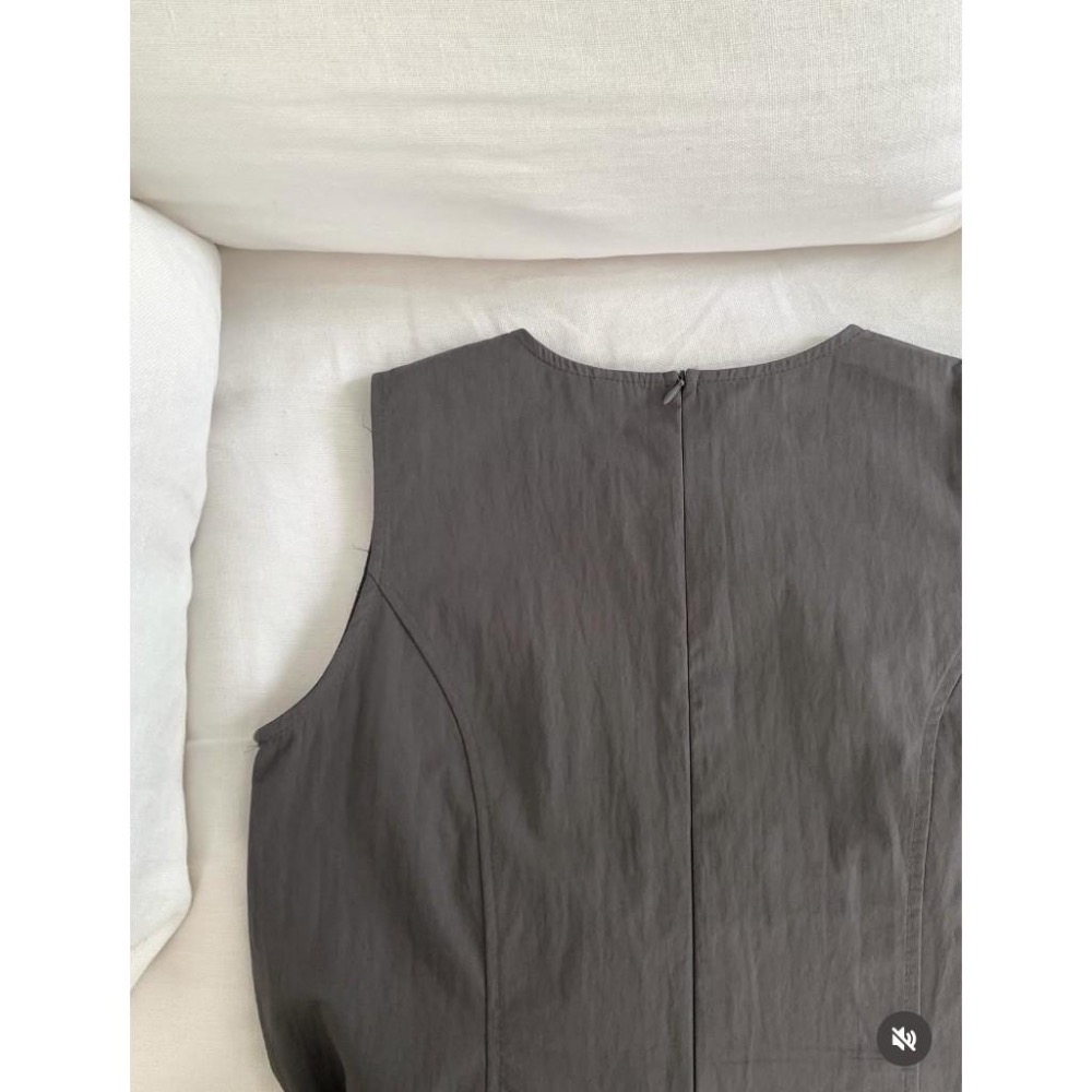 [25S0717]🇰🇷正韓空運(現貨+預購)/韓國代購/春夏新品/不挑身形一件式涼感修身剪裁連身裙(三色)-細節圖3