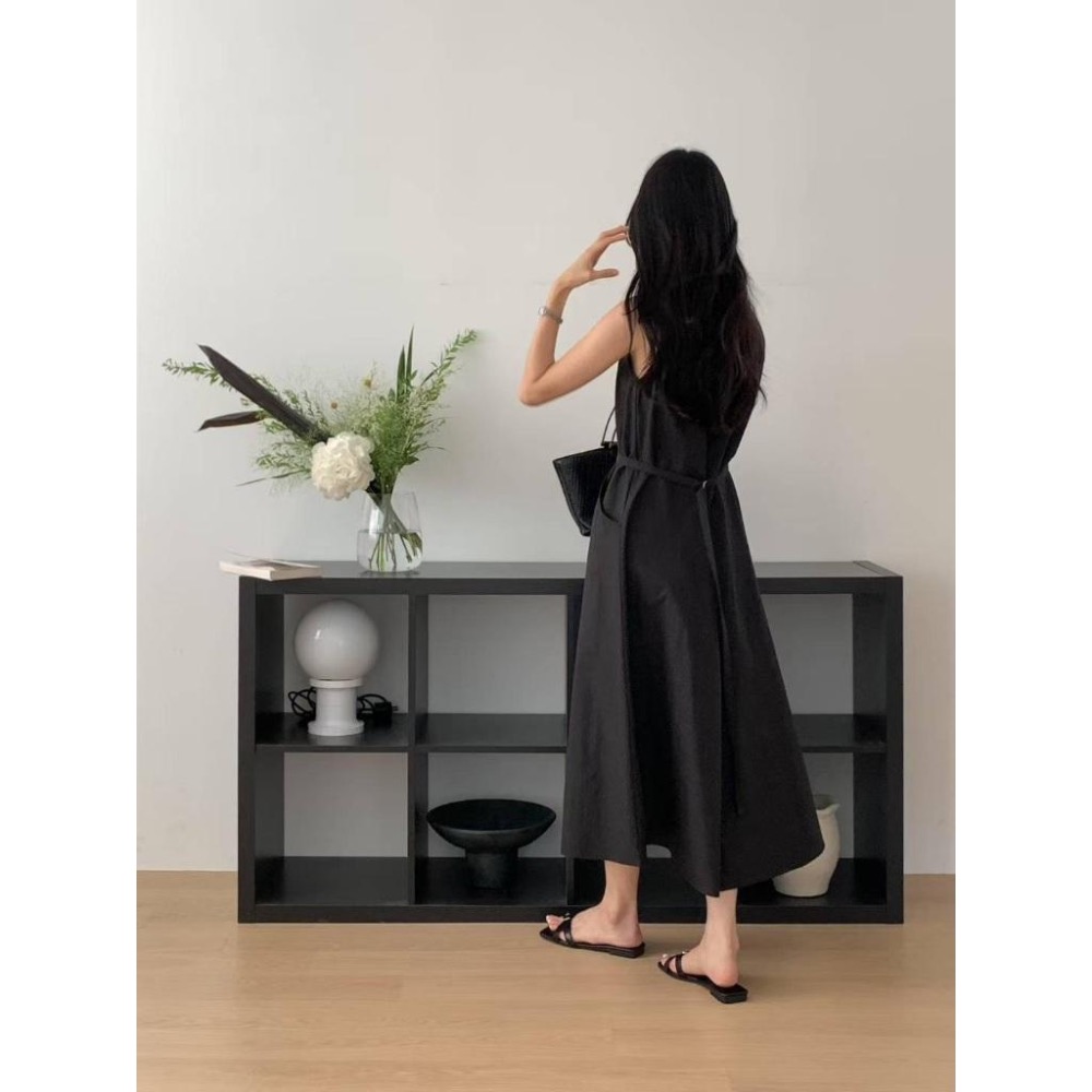 [25S0717]🇰🇷正韓空運(現貨+預購)/韓國代購/春夏新品/不挑身形一件式涼感修身剪裁連身裙(三色)-細節圖7