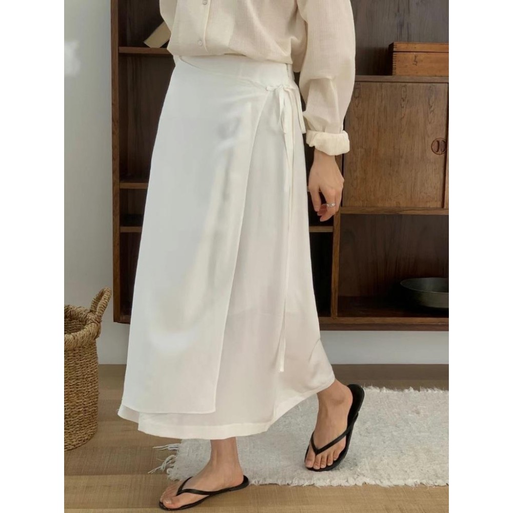 [25S0304]🇰🇷正韓空運(現貨+預購)/韓國代購/東大門APM/早春新品/不規則圍裙綁帶垂墜長裙(三色)-細節圖7