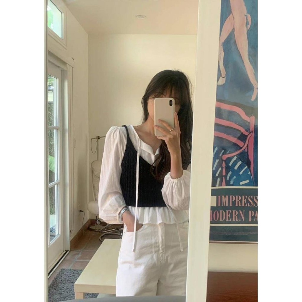 [25S0210]🇰🇷正韓空運(現貨+預購)/韓國代購/正韓選品/春夏新品/百搭羊毛簍空短版針織細肩背心 馬甲背心(兩色-細節圖8