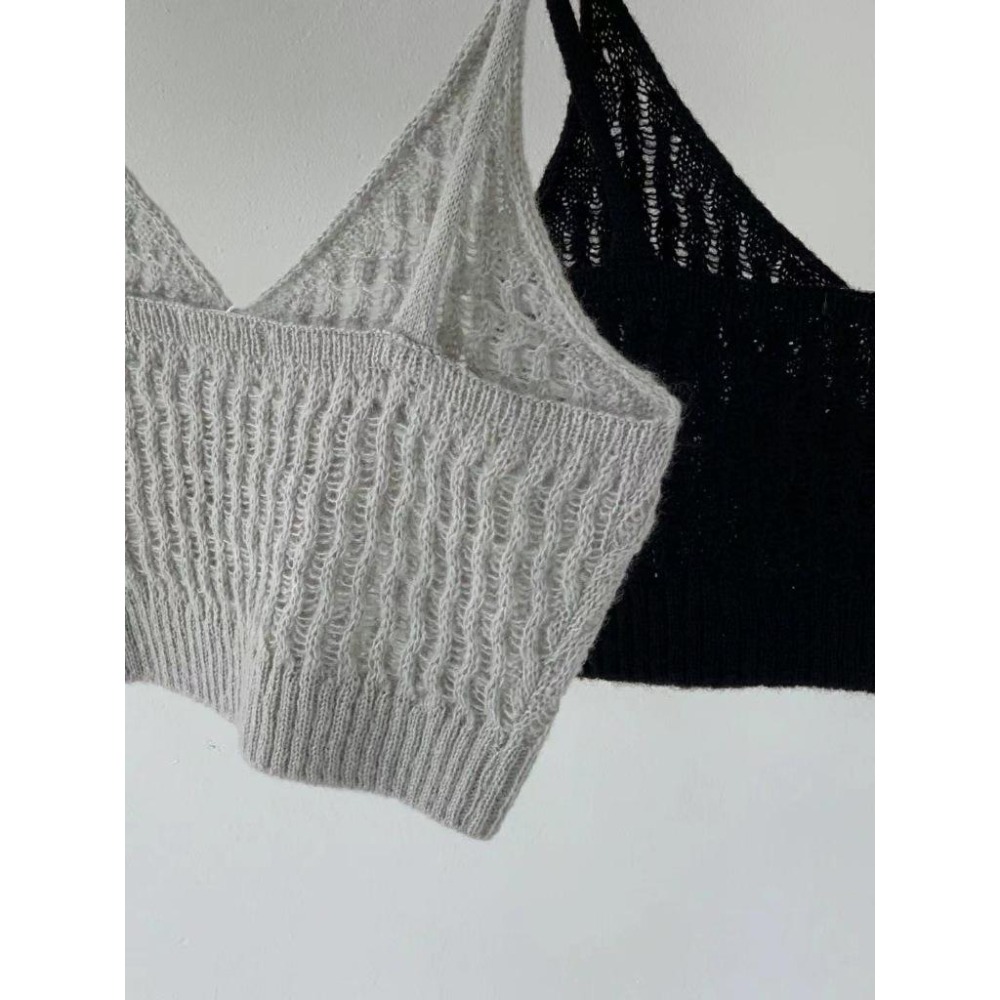 [25S0210]🇰🇷正韓空運(現貨+預購)/韓國代購/正韓選品/春夏新品/百搭羊毛簍空短版針織細肩背心 馬甲背心(兩色-細節圖9