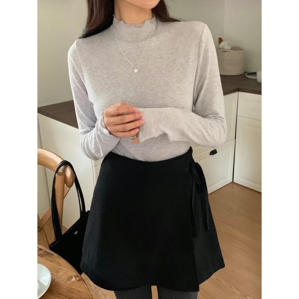 [24W1207]🇰🇷正韓空運(現貨+預購)/韓國代購/韓國直送/百搭包色款親膚小高領荷葉邊羊毛打底上衣(五色)-細節圖6