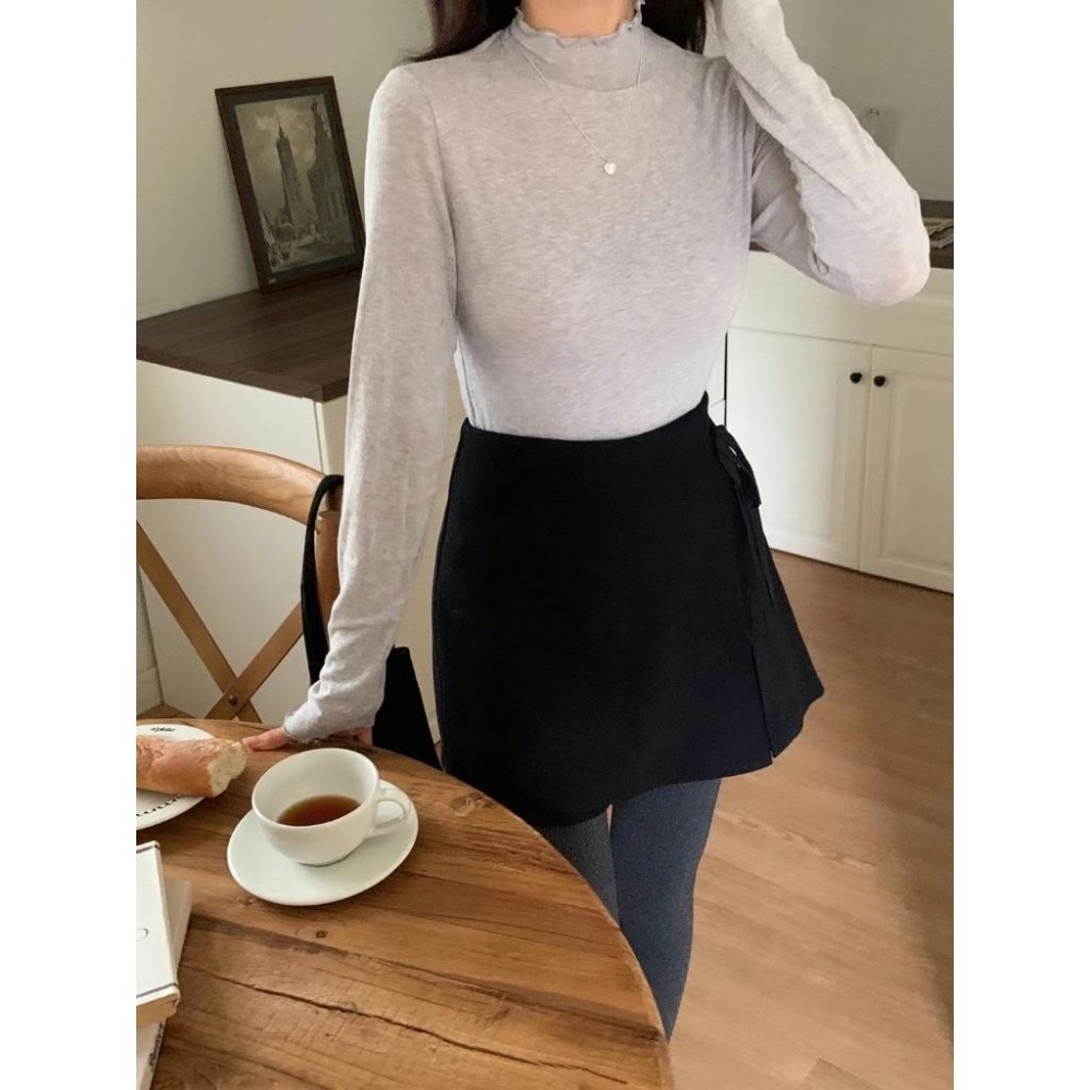 [24W1207]🇰🇷正韓空運(現貨+預購)/韓國代購/韓國直送/百搭包色款親膚小高領荷葉邊羊毛打底上衣(五色)-細節圖7