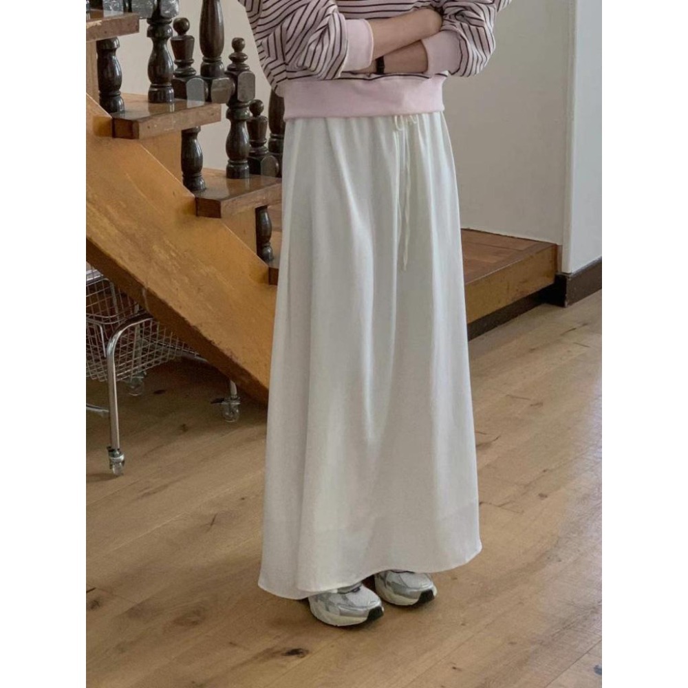 [25S0212]🇰🇷正韓空運(現貨+預購)/韓國代購/韓國連線/春夏新品/抽繩綁帶垂墜感雪紡絲緞長裙(兩色)-細節圖2