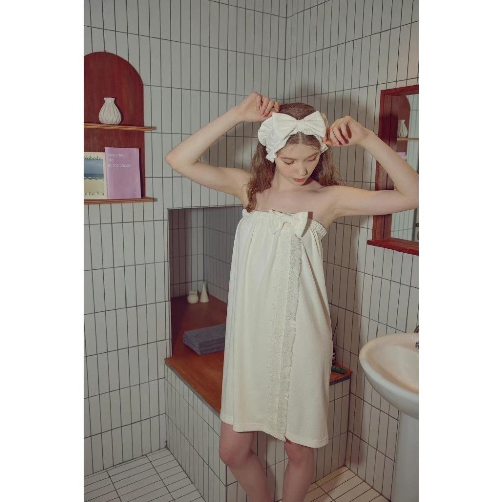 🧡正韓空運(現貨)/韓國代購/秋冬新品/BALCONY甜美女孩蝴蝶結鬆緊浴巾含髮帶-細節圖2