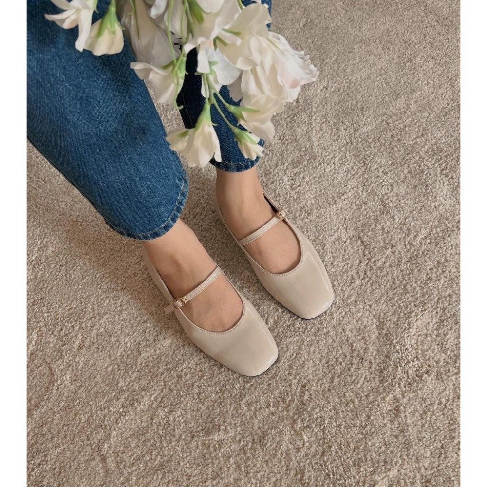 [24S0509]🇰🇷正韓空運(現貨+預購)/韓國代購/春夏新品/方頭低跟漆皮手工娃娃鞋 瑪莉珍鞋(四色)-細節圖7