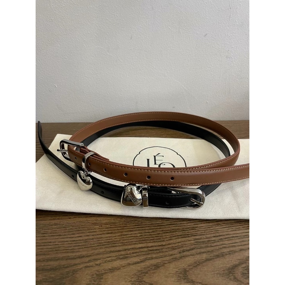 [24S0506]🇰🇷正韓空運(預購)/韓國代購/春夏新品/復古愛心吊墜牛皮皮帶(兩色)-規格圖6