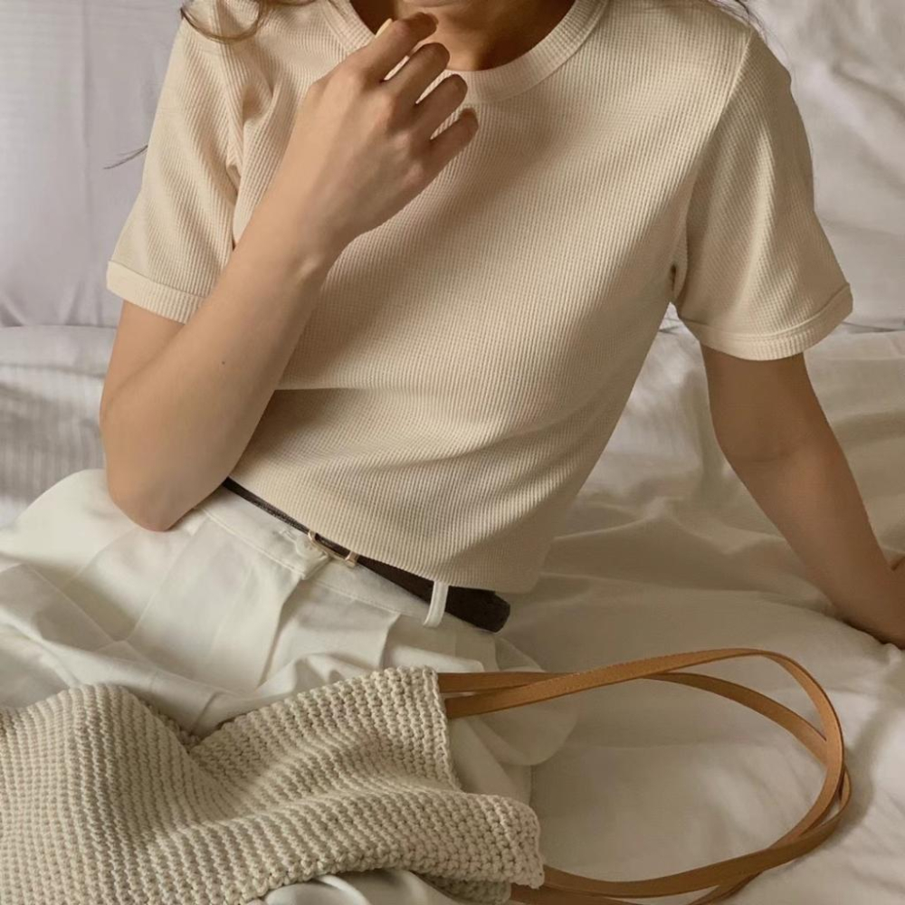 🎉SALE最後現貨!!🎉正韓空運【小資款】/韓國代購/韓國直送/東大門/華夫格壓紋百搭素色T-細節圖3