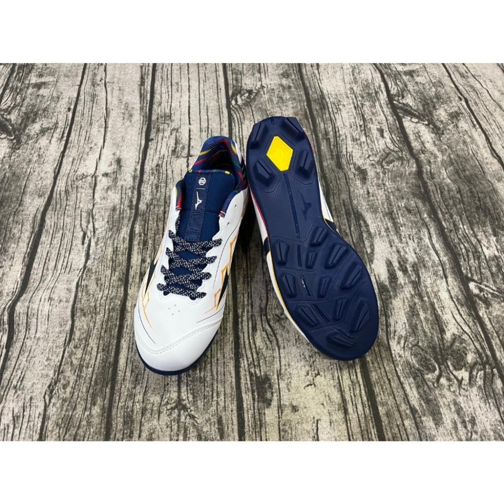 正翰棒壘－－－-Mizuno CUSHIONREVO DIA 棒球 壘球 成人 小孩 棒壘 膠釘鞋 (寬楦)-細節圖4